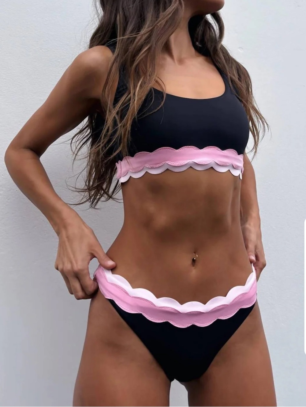 Beach Riot Marin Bikini Top with Pink Scallop Trim NWT - Picture 2 of 8